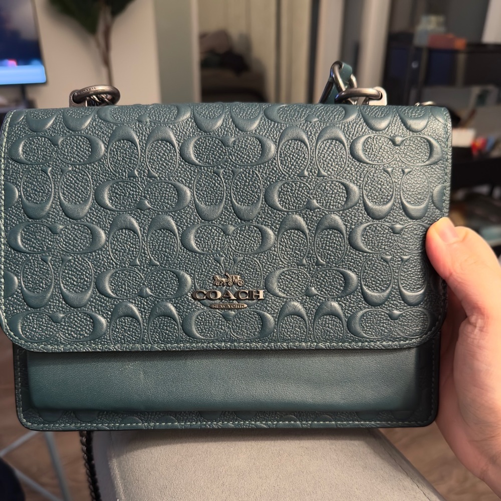 Coach Klare Signature Crossbody/Shoulder bag in Forest Green